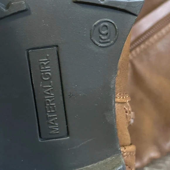 Material Girl Size 9 Boots - Picture 4 of 4